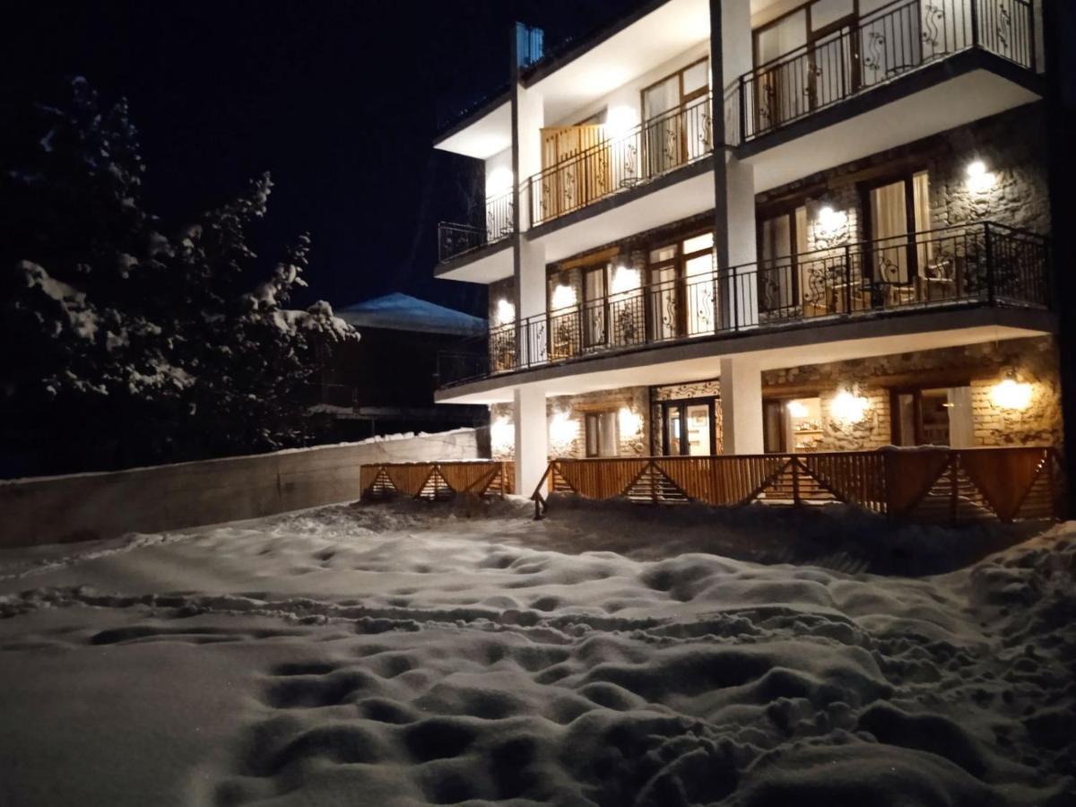 Mood Hotel Kazbegi 外观 照片
