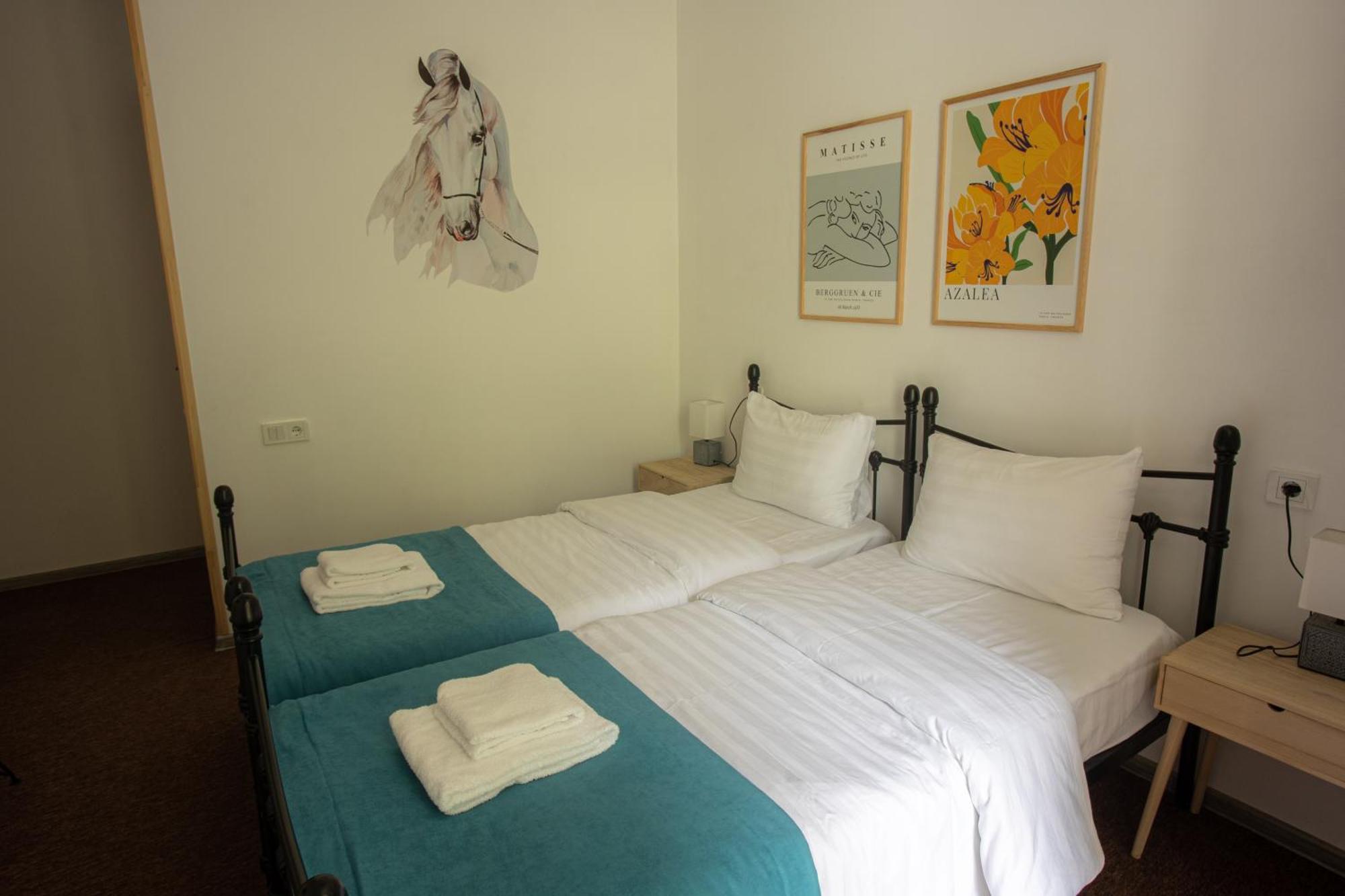 Mood Hotel Kazbegi 外观 照片