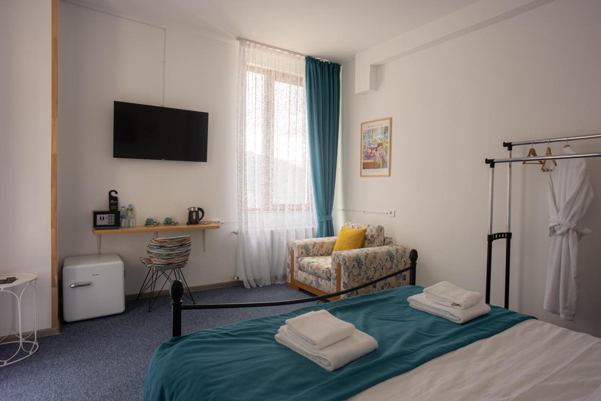 Mood Hotel Kazbegi 外观 照片